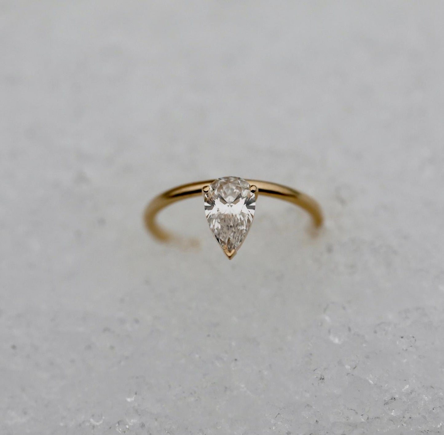 0.93 CT Pear Solitaire CVD F/VVS1 Diamond Engagement Ring