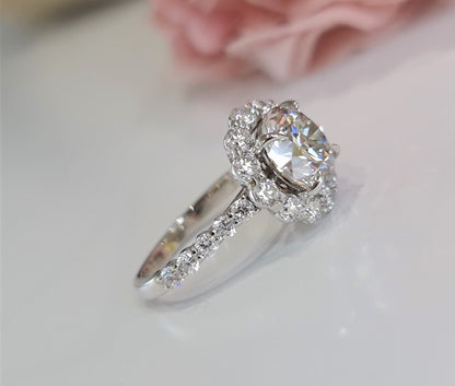 2.50 CT Round Halo CVD G/VS2 Diamond Engagement Ring